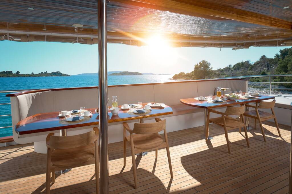 Luxus-Motoryacht Bellezza Bellezza