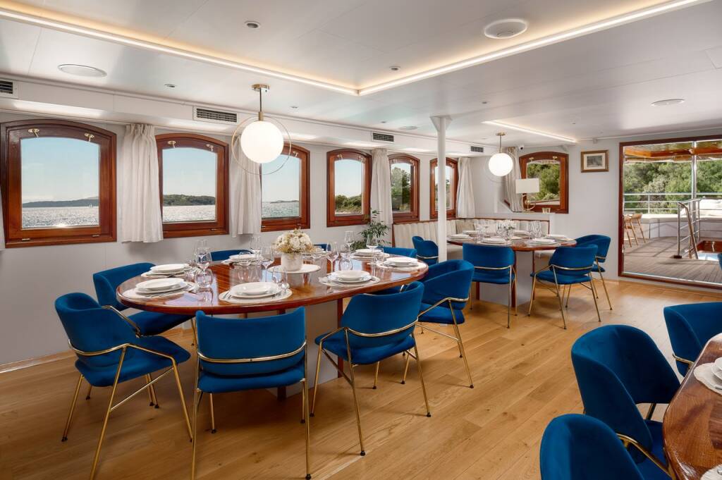 Luxus-Motoryacht Bellezza Bellezza