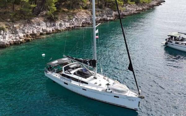 Beneteau Sense 50 Waypoint I Murter, ACI Marina Jezera