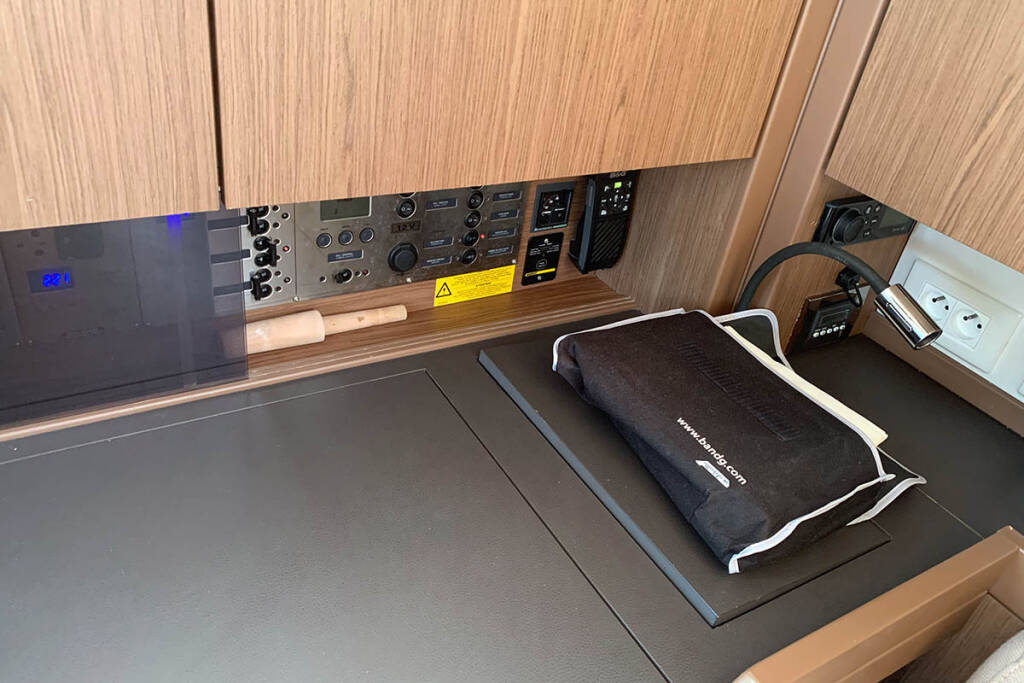 Sailing yacht Bénéteau Sense 51 Cascade