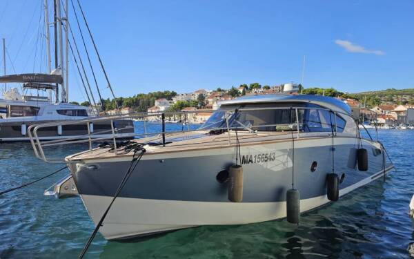 Brioni 44 Brioni ACI Marina Split
