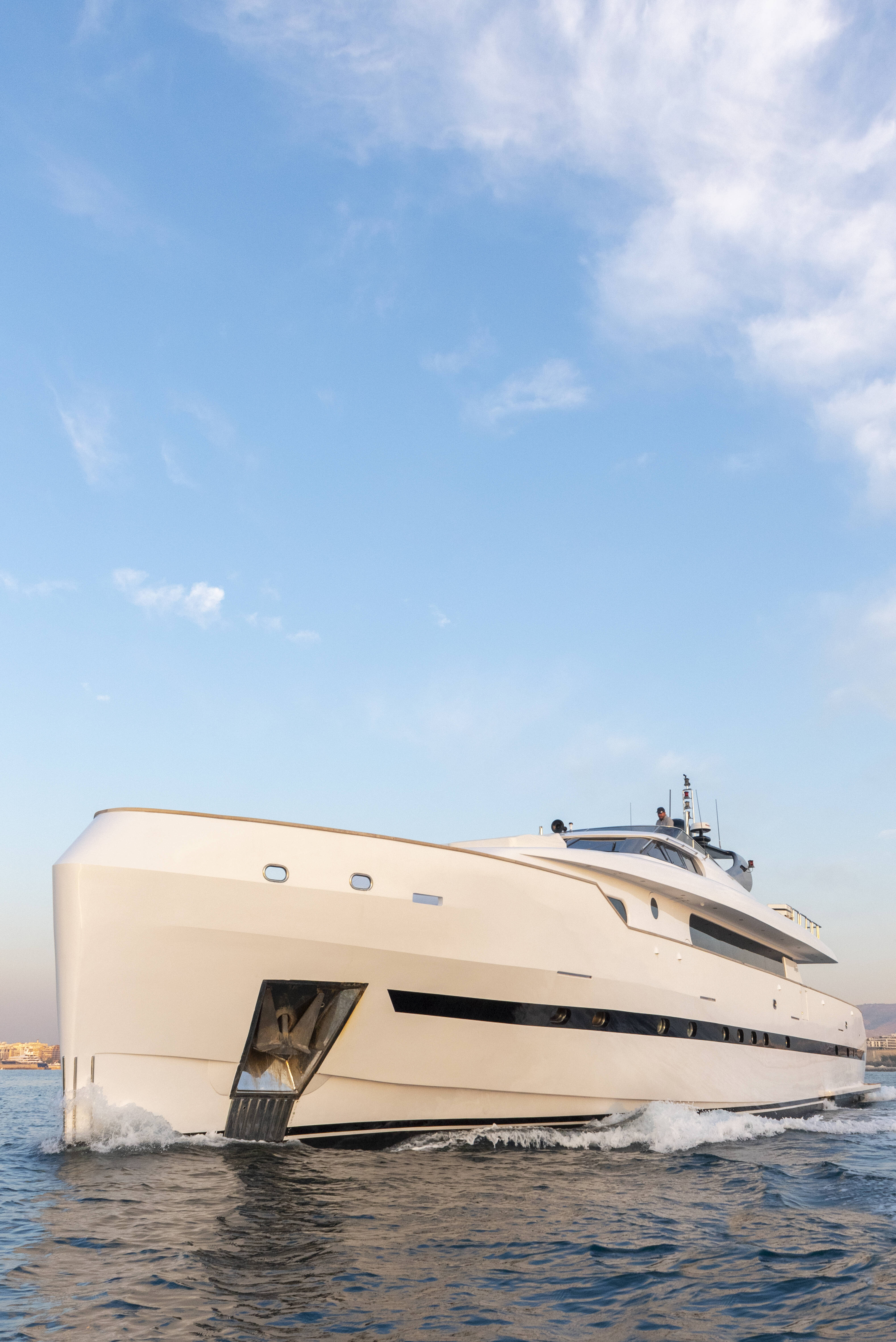 Luxury motor yacht Bugari 100 Project Steel