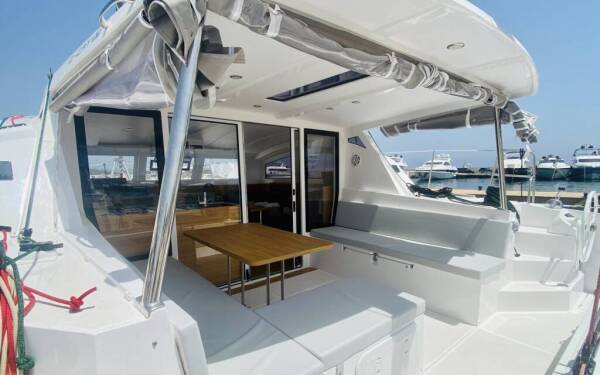 C-Cat 37 PRESTIGE Portisco