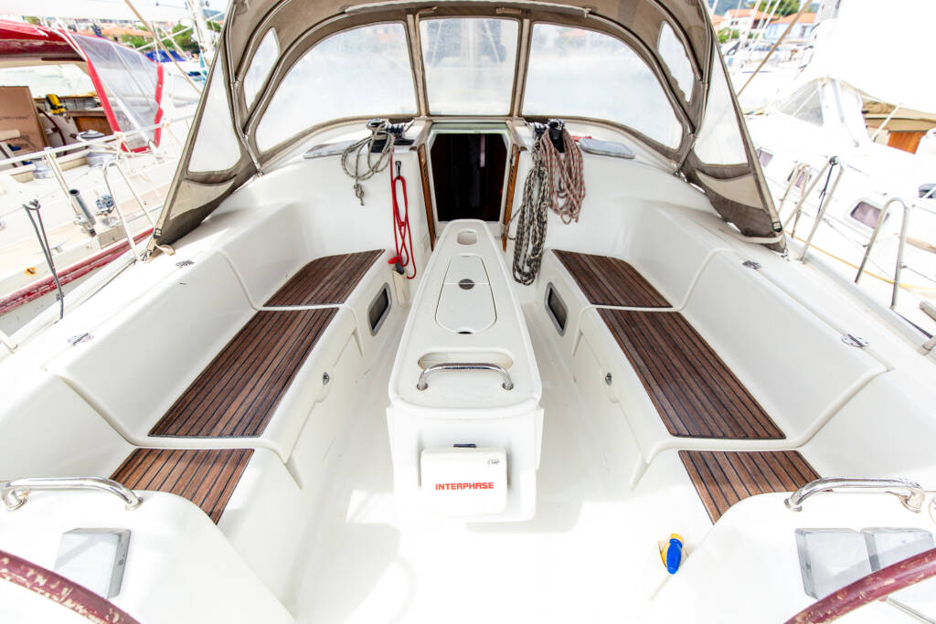 Sailing yacht Cyclades 43.4 Too Lucky