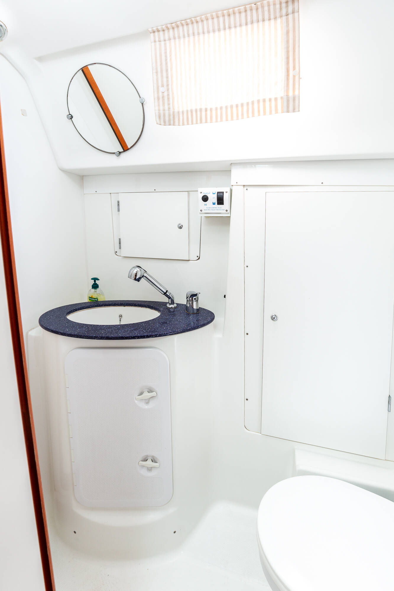Sailing yacht Cyclades 43.4 Too Lucky