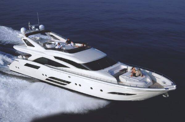 Luxus-Motoryacht Dominator 780S Deluxe Why Not