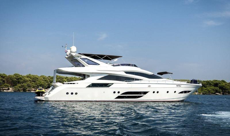 Luxus-Motoryacht Dominator 780S Deluxe Why Not
