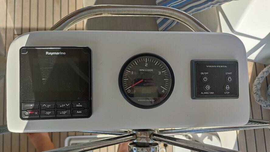 Sailing yacht Dufour 360 GL Gracia