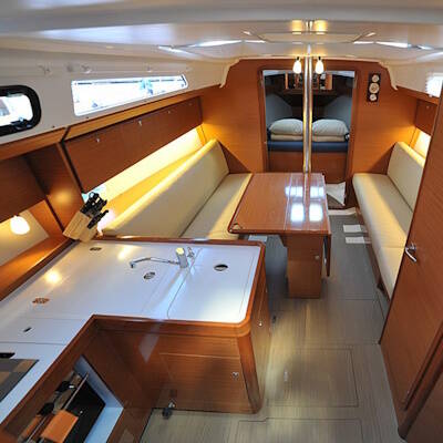 Sailing yacht Dufour 360 GL Karibu
