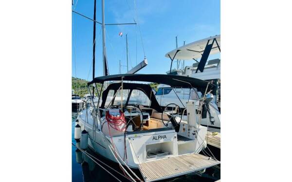 Dufour 360 GL Alpha