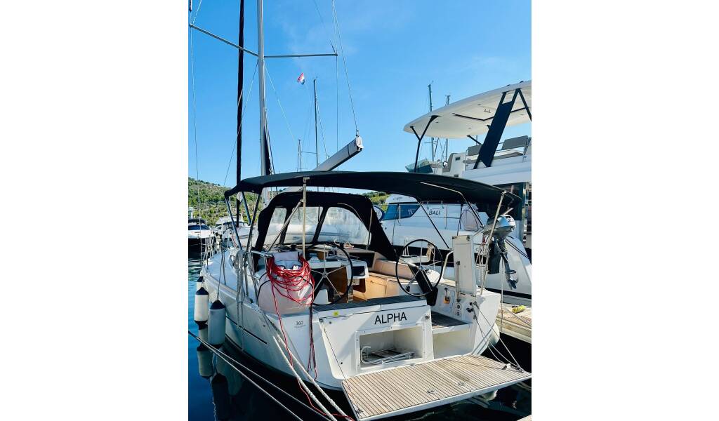 Sailing yacht Dufour 360 GL Alpha