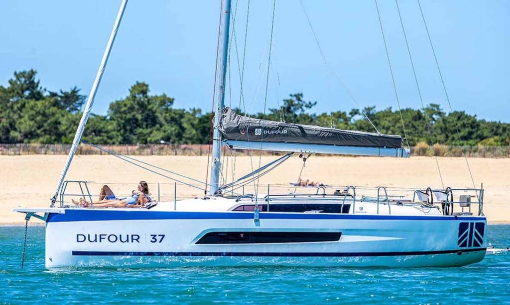Segelyachten Dufour 37 Pictor