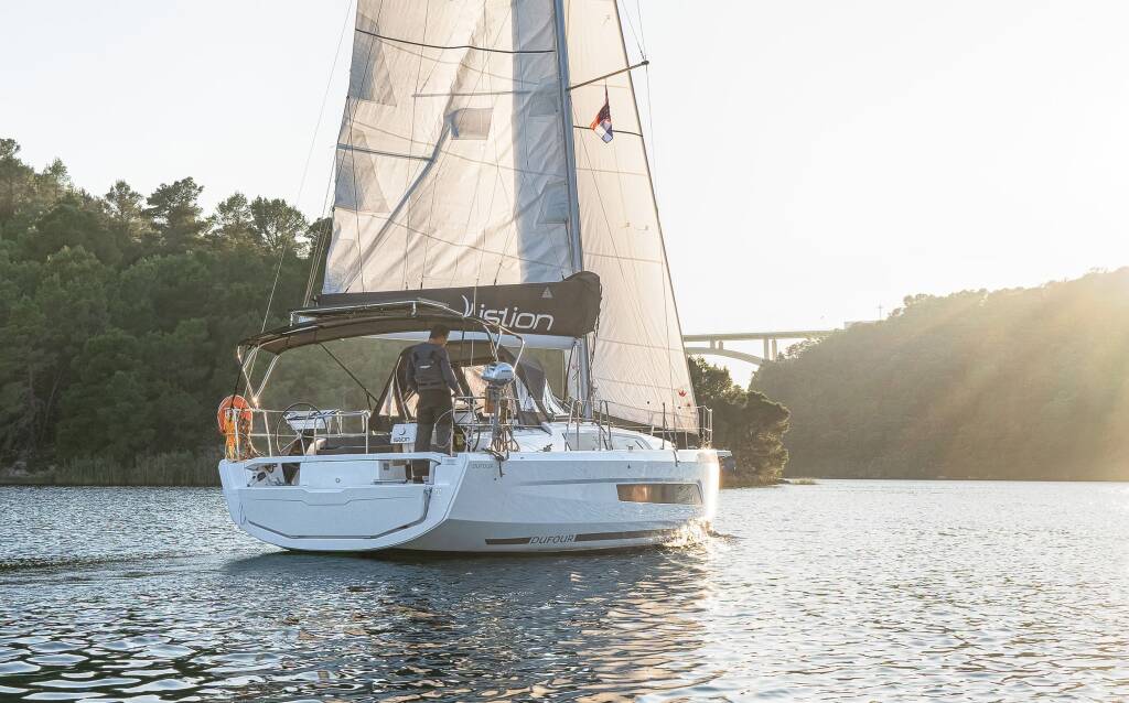 Segelyachten Dufour 37 First Laugh