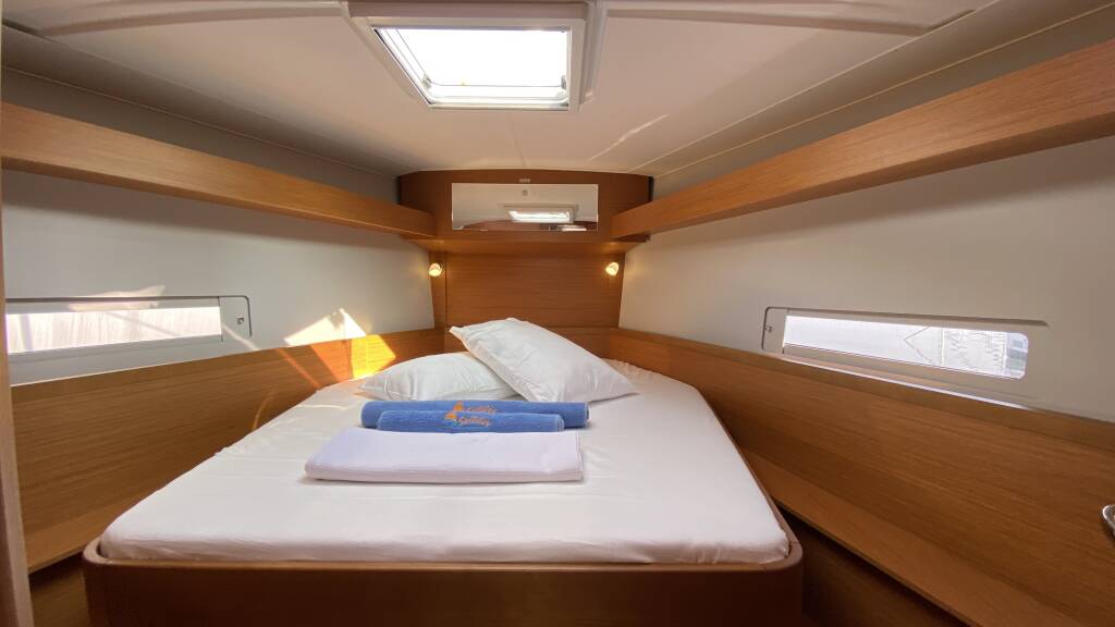 Segelyachten Dufour 37 Momo