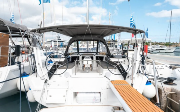 Dufour 37 Alma Athens, Alimos marina