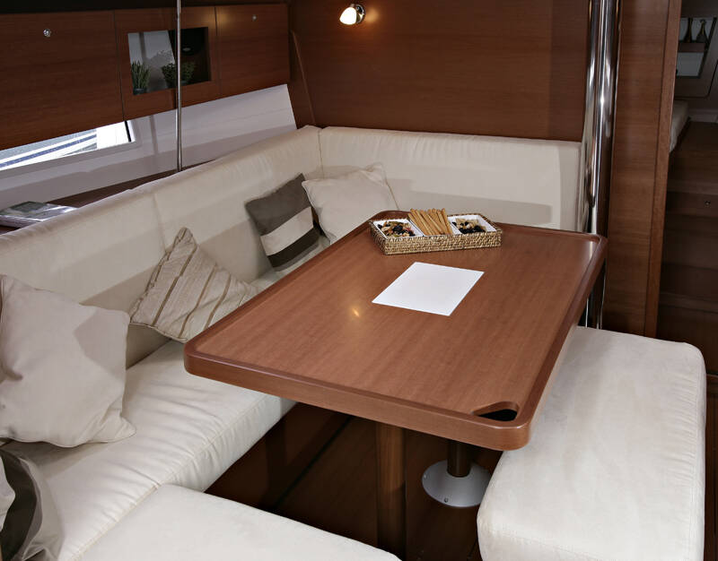 Segelyachten Dufour 375 GL China Girl