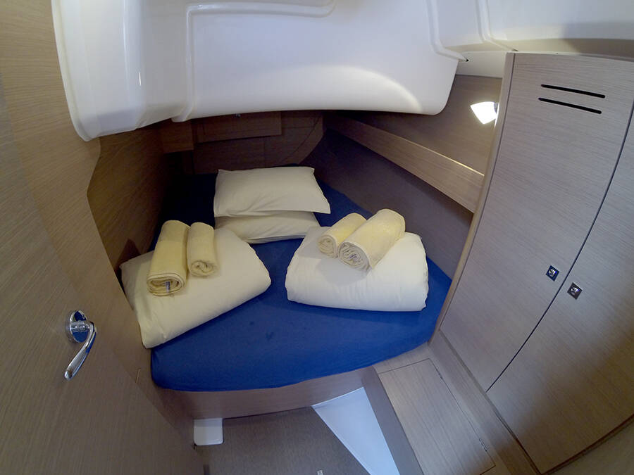 Sailing yacht Dufour 382 GL Sv. Ivan