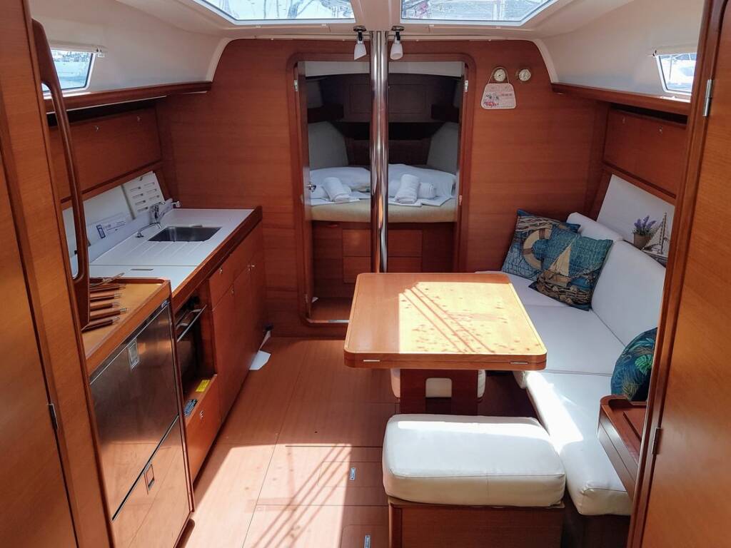 Segelyachten Dufour 382 GL Sun 382