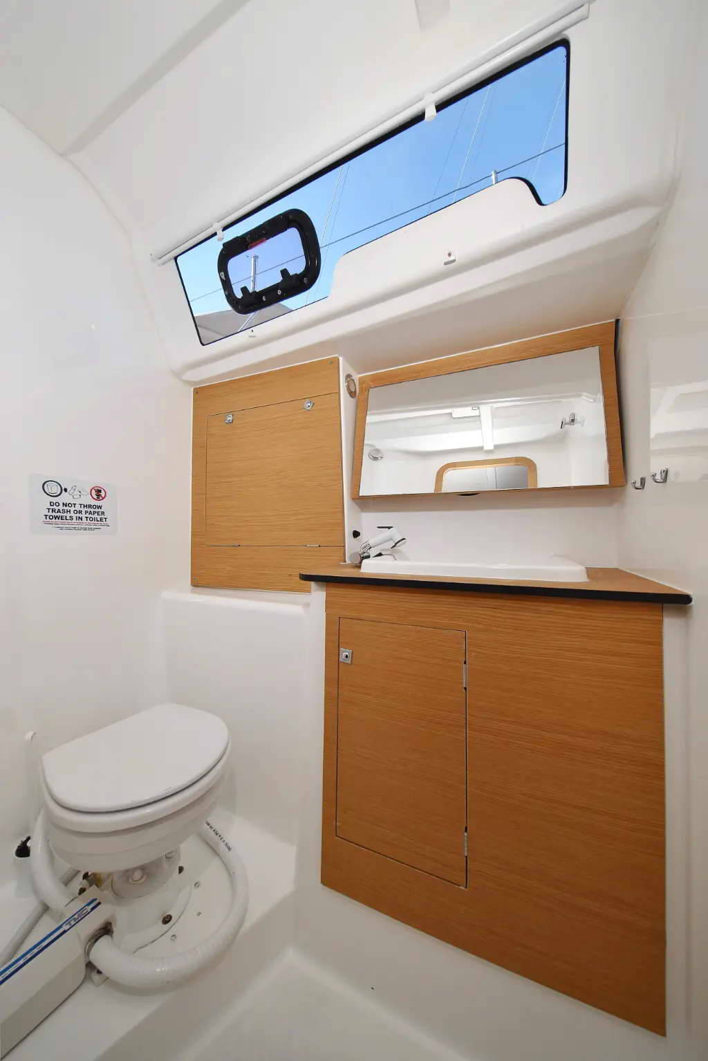 Sailing yacht Dufour 382 GL ECONOMY