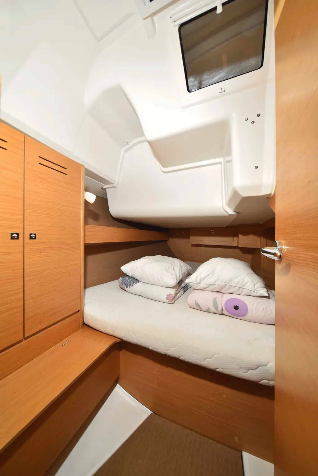 Sailing yacht Dufour 382 GL Sunset