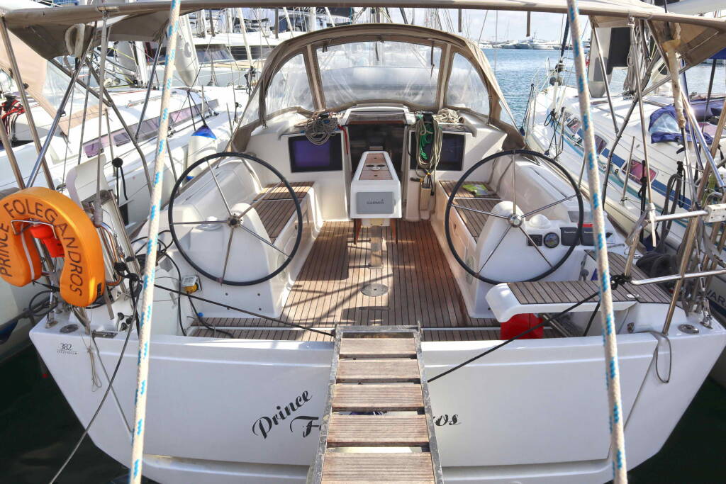 Segelyachten Dufour 382 GL ECONOMY