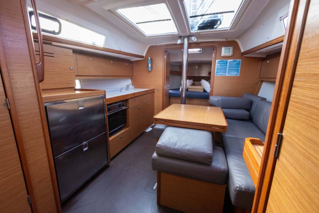 Segelyachten Dufour 382 GL Something Stupid