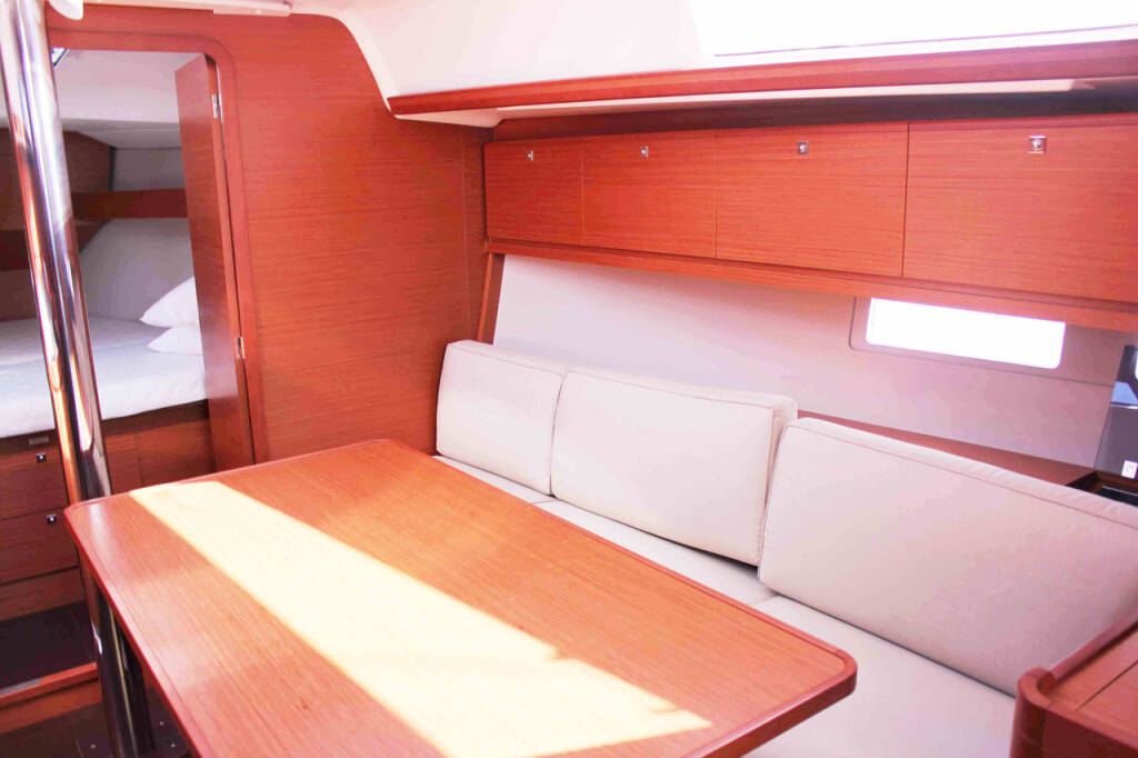 Segelyachten Dufour 382 GL Morning Star