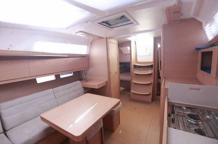 Sailing yacht Dufour 382 GL Calypso