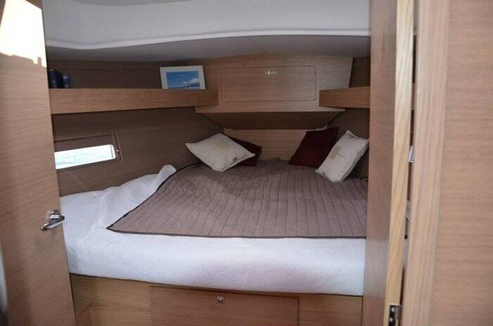 Sailing yacht Dufour 382 GL Calypso