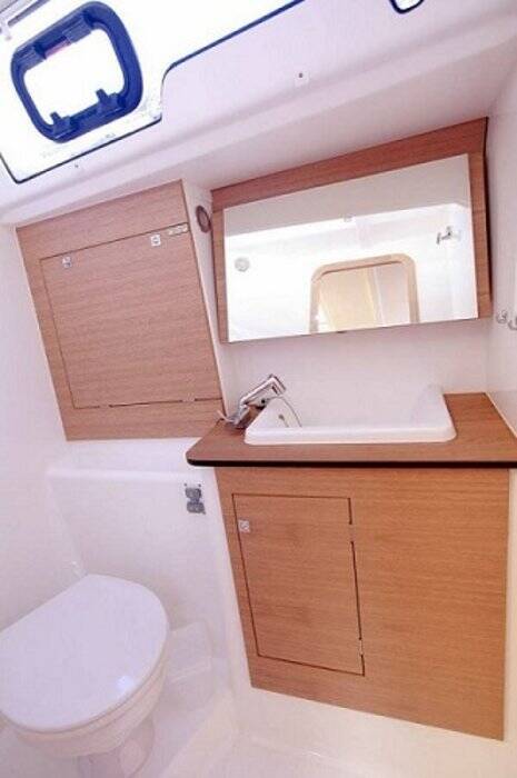 Sailing yacht Dufour 382 GL Calypso