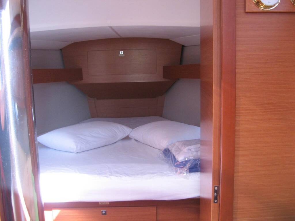 Segelyachten Dufour 382 GL Delta