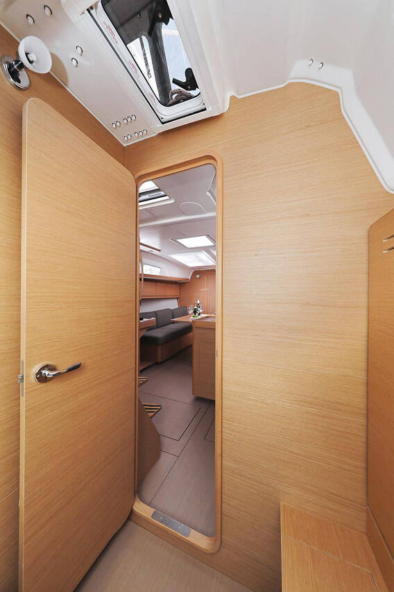 Segelyachten Dufour 382 GL Elyra