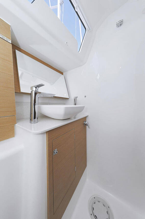 Segelyachten Dufour 382 GL Elyra