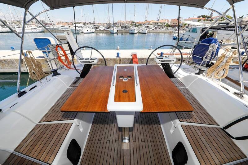 Segelyachten Dufour 390 GL Nunet