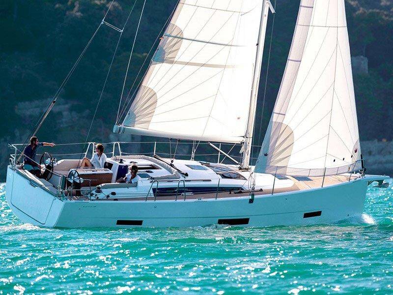 Segelyachten Dufour 390 GL Barone