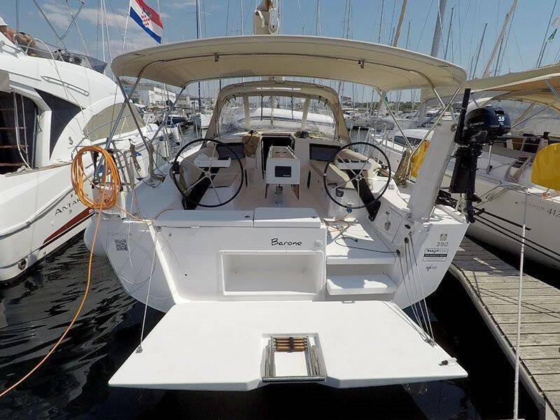 Segelyachten Dufour 390 GL Barone