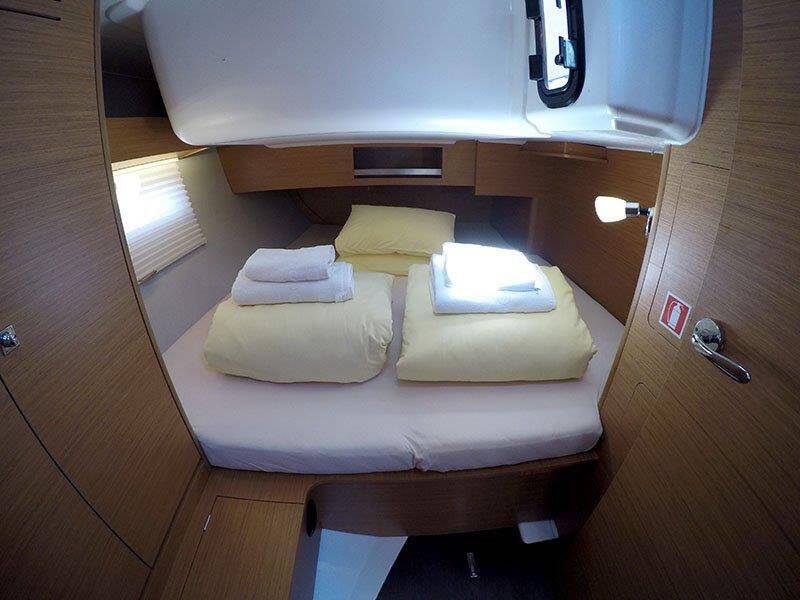 Segelyachten Dufour 390 GL Barone