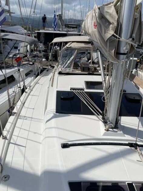 Sailing yacht Dufour 390 GL Maestro