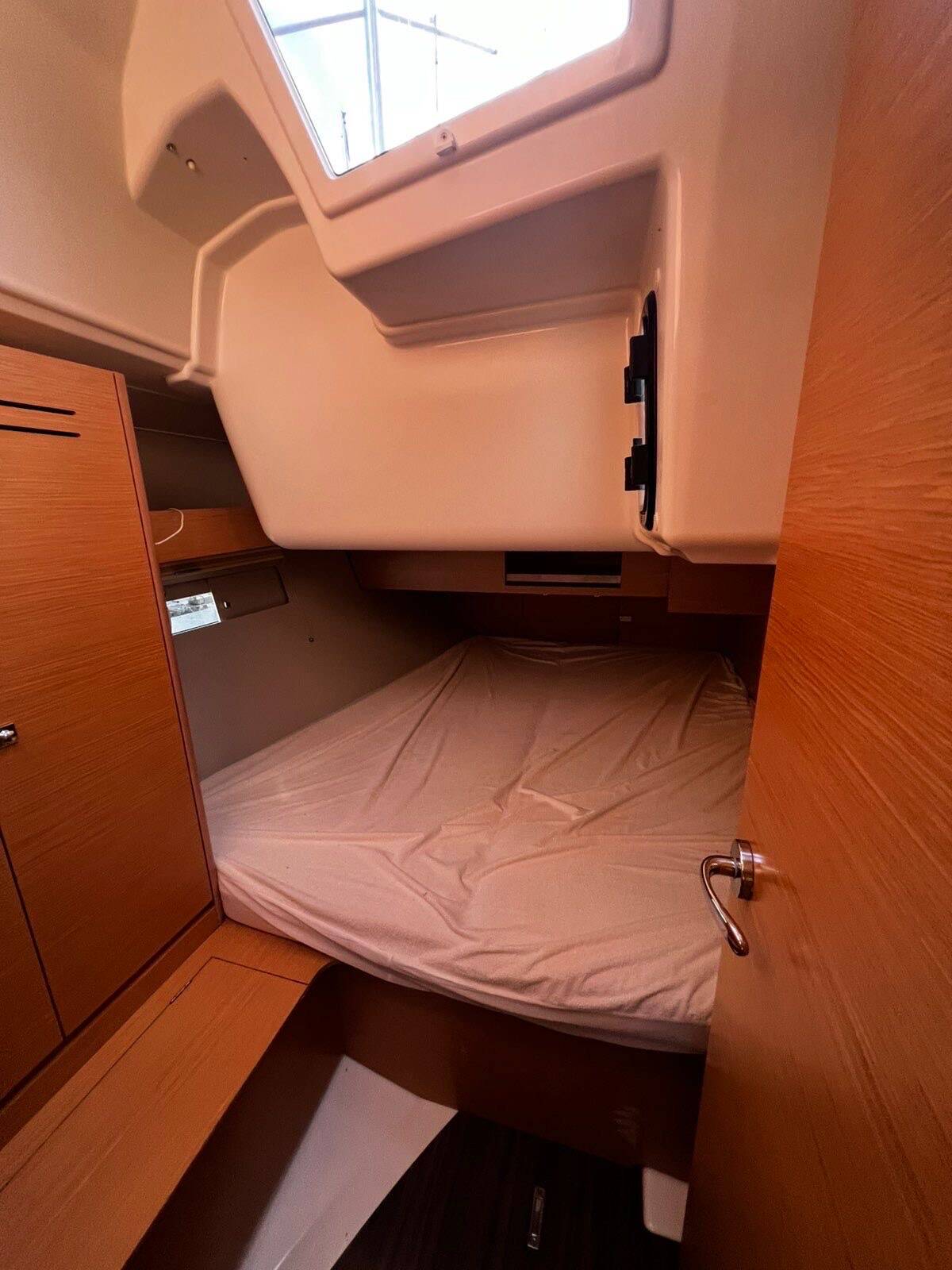 Sailing yacht Dufour 390 GL Souel