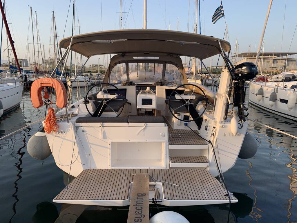 Segelyachten Dufour 390 GL Barracuda