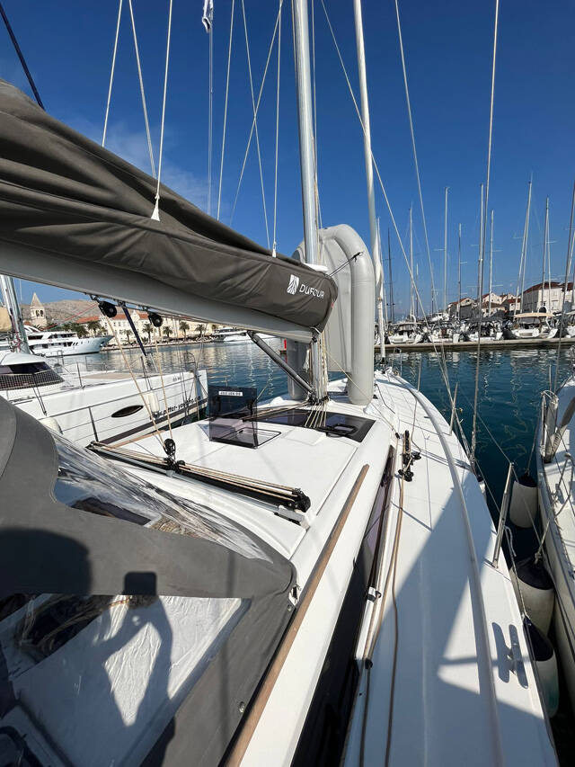 Sailing yacht Dufour 390 Bella I