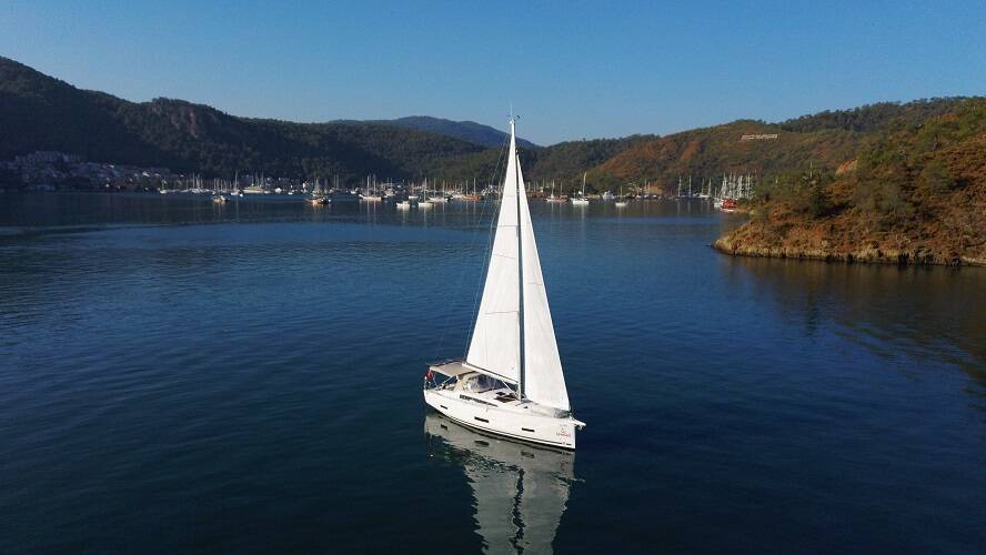 Segelyachten Dufour 390 La Luz