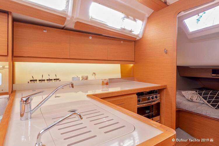 Segelyachten Dufour 390 La Luz
