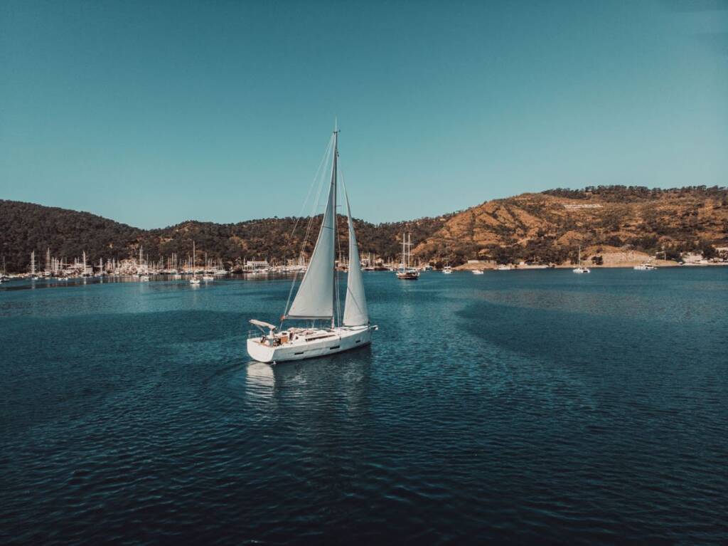 Segelyachten Dufour 390 Paris