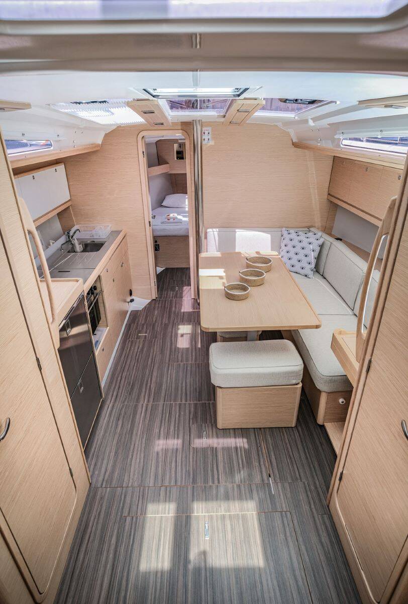 Segelyachten Dufour 390 Paris