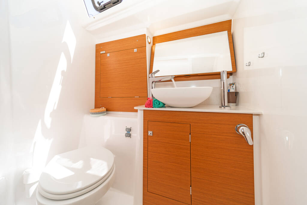 Segelyachten Dufour 390 Easy Living