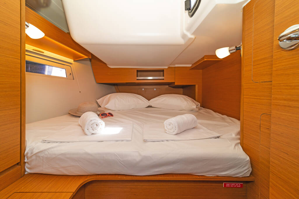 Segelyachten Dufour 390 Easy Living