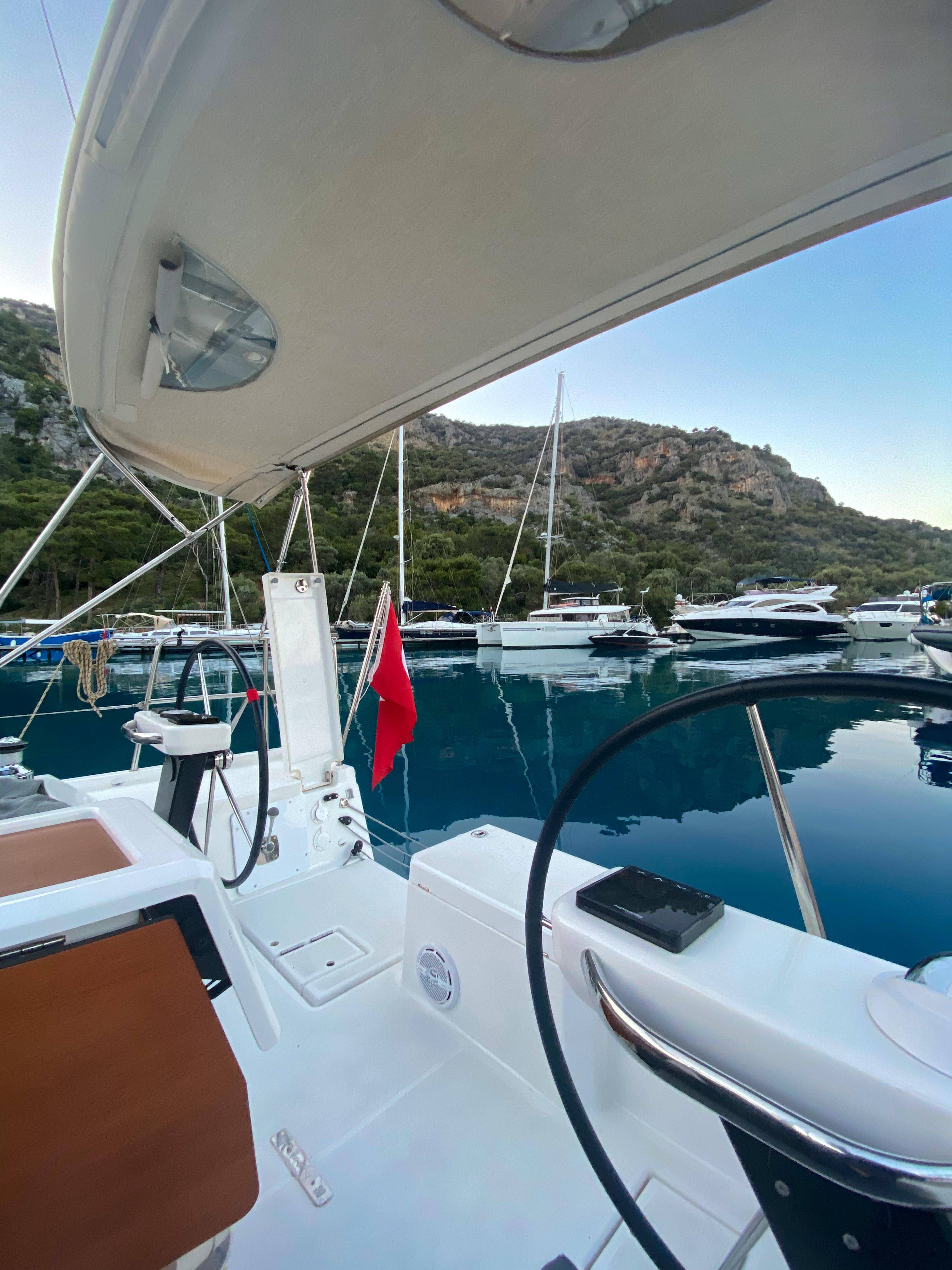 Sailing yacht Dufour 390 Joy 5