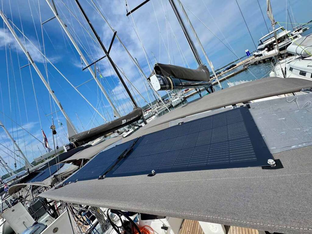 Sailing yacht Dufour 41 Performance Leni