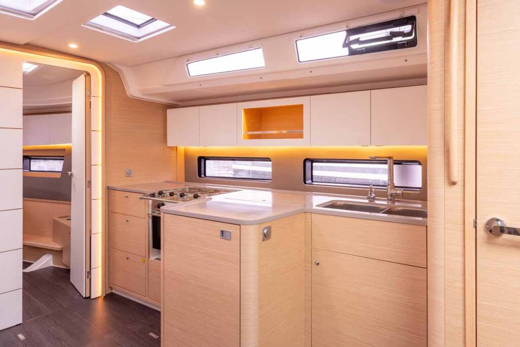 Sailing yacht Dufour 41 Performance Jago